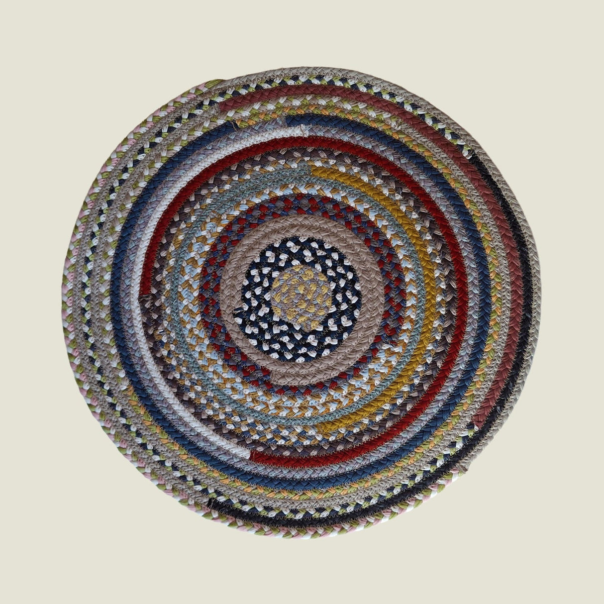 Portuguese Treasures Round Braided Cotton Placemats