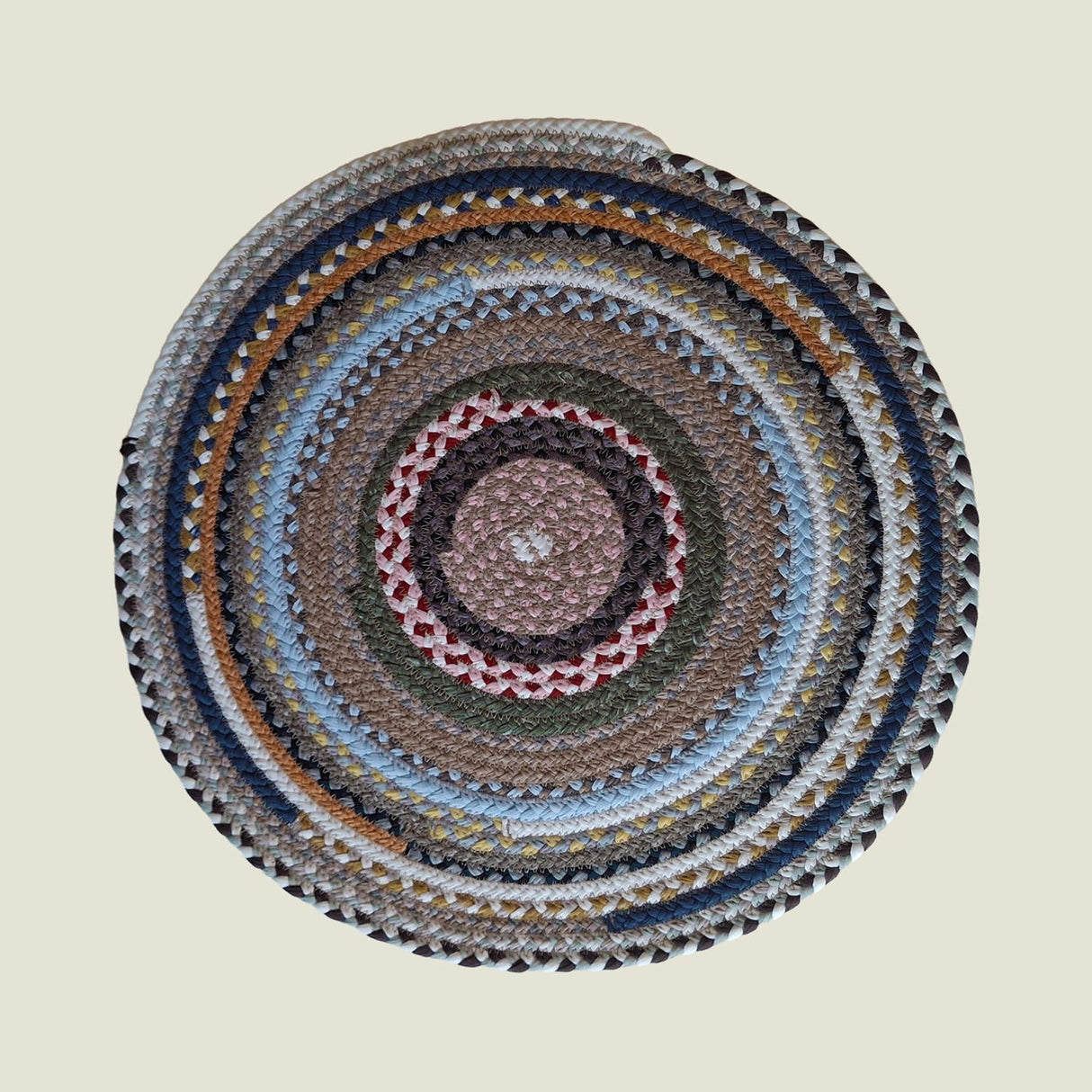Portuguese Treasures Round Braided Cotton Placemats