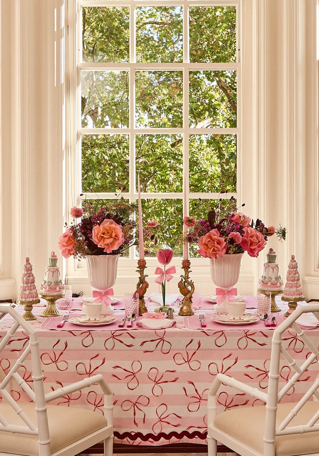 Casa by Josephine Jenno Dahlia Pink Petal Candleholder Tole