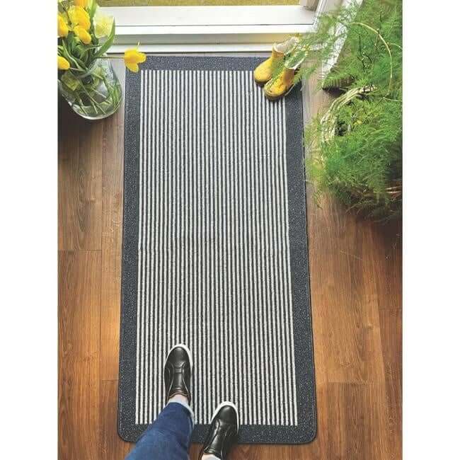 The Rugs Washable Mat and Runners Stripe Design