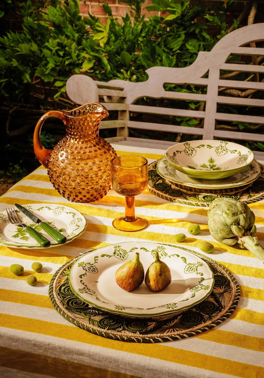 Casa by Josephine Jenno Cara Shell Dinner Plate - Green