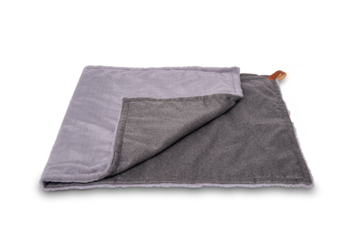 Ralph & Co Luxury Washable Herringbone Dog Blanket