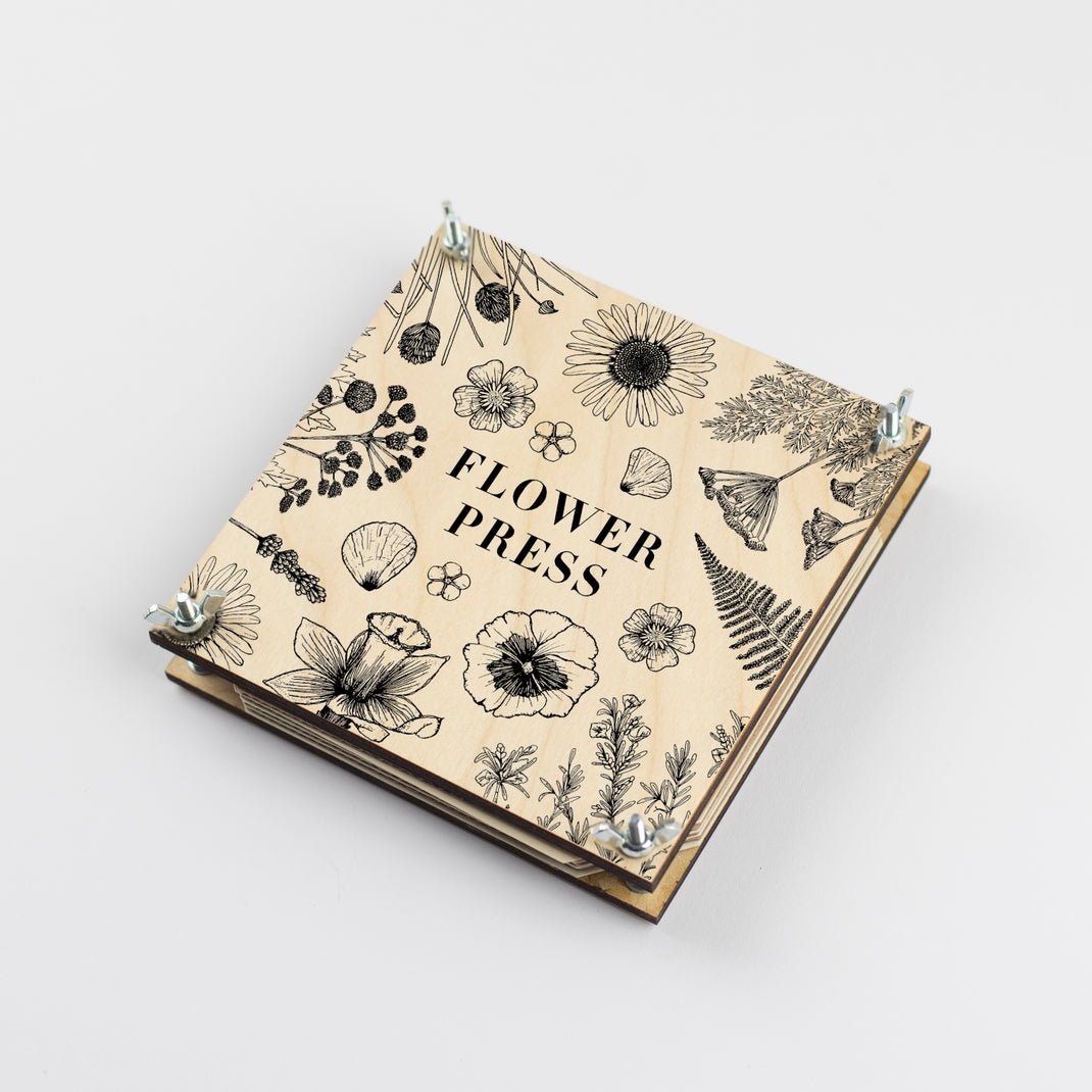 AllotMate Essentials Wooden Flower Press Kit - 15cm