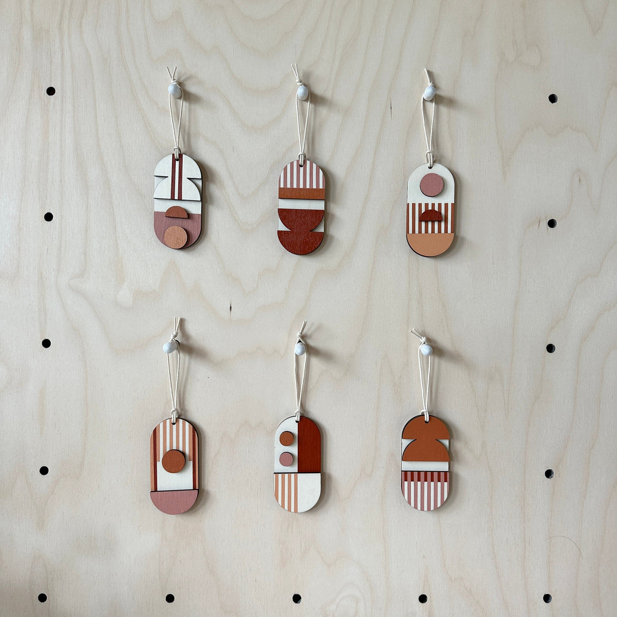 Warm Tones Small Geometric Wall Hanging – Mini Mid‑Century Wooden Art