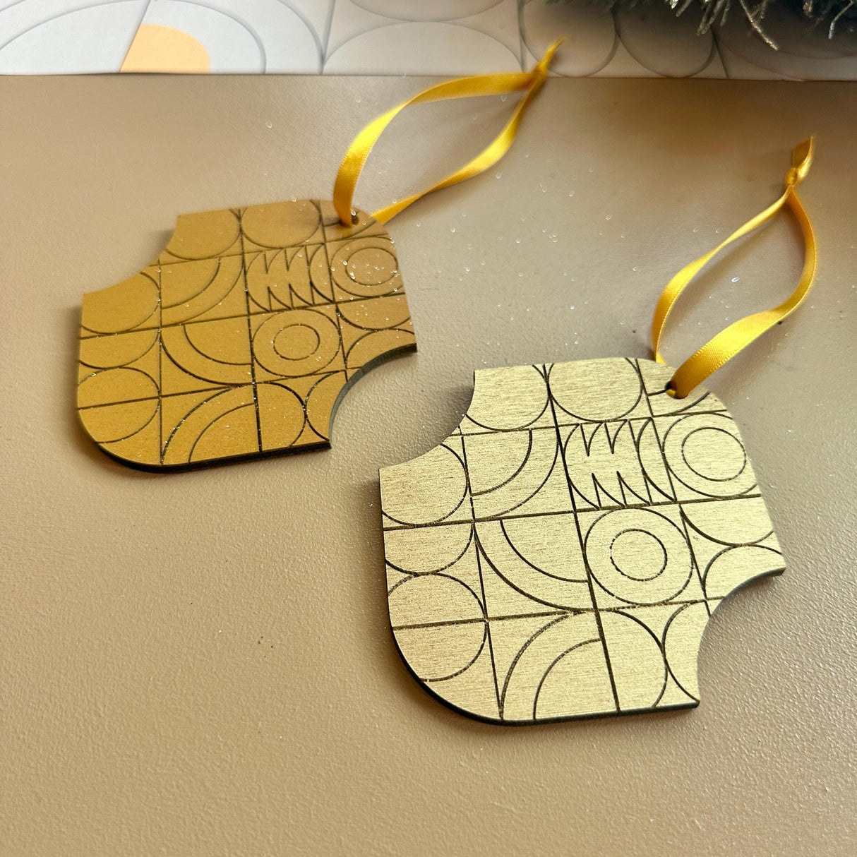 Gold Christmas Ornament Set - Tree Decorations & Festive Décor