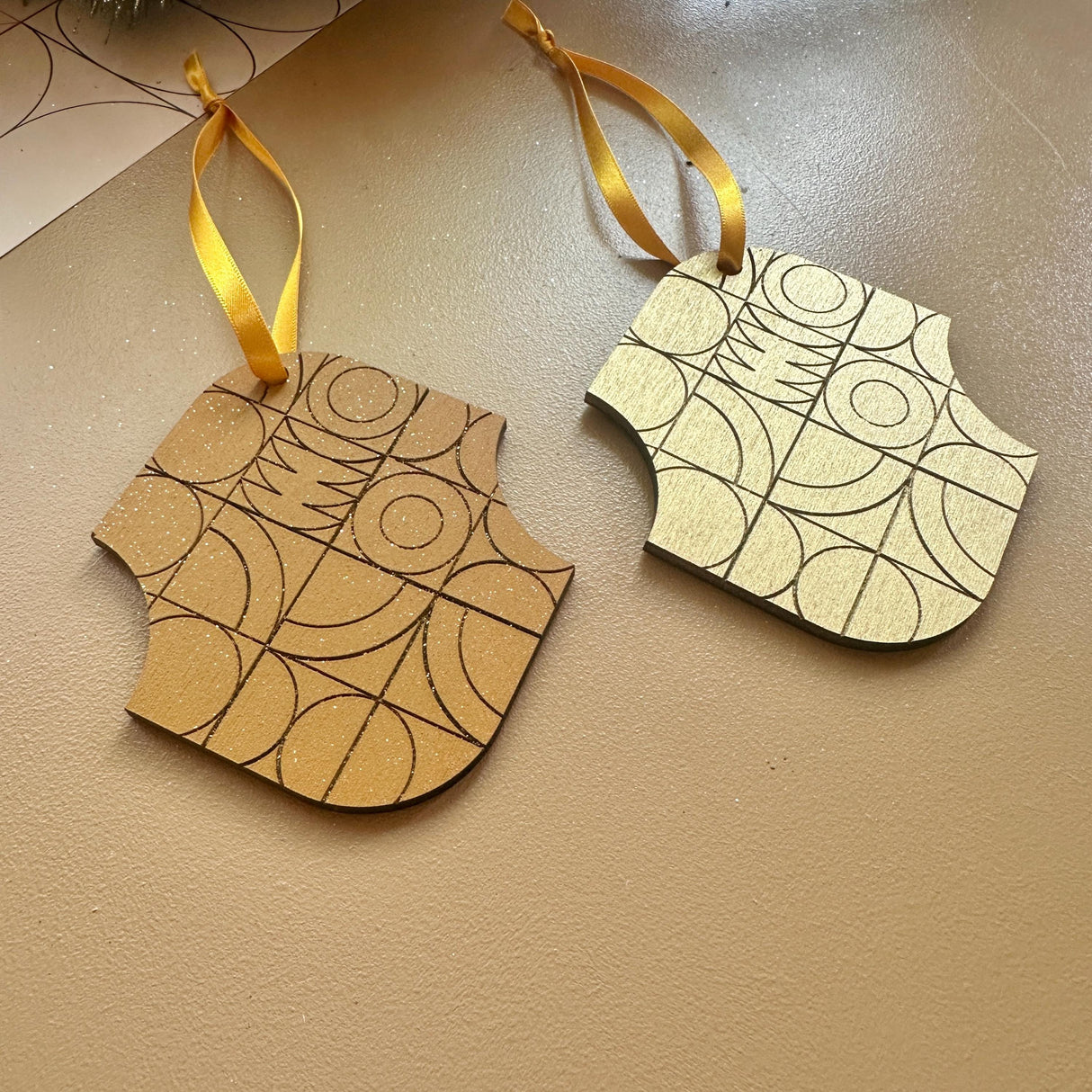 Gold Christmas Ornament Set - Tree Decorations & Festive Décor