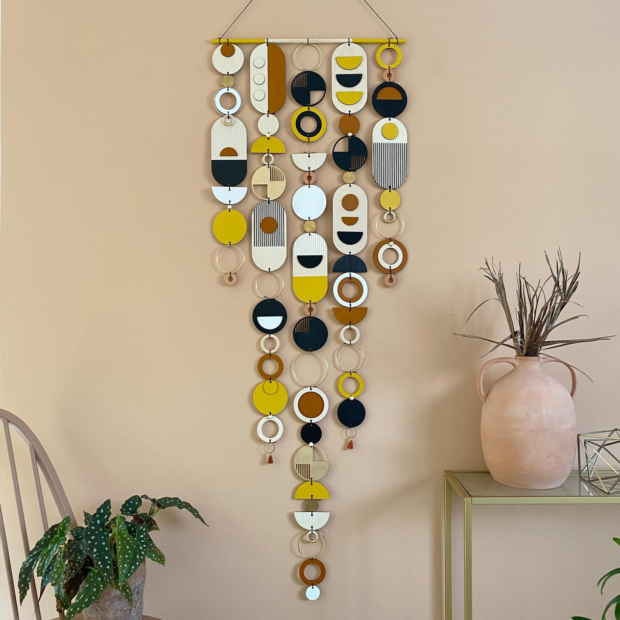 Eccentric Abstract Narrow Feature Wall Art