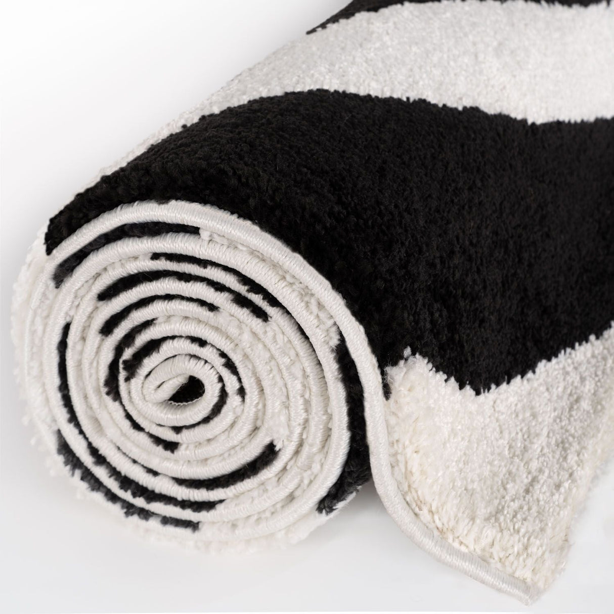 The Rugs Joli Wave Black & White Rug