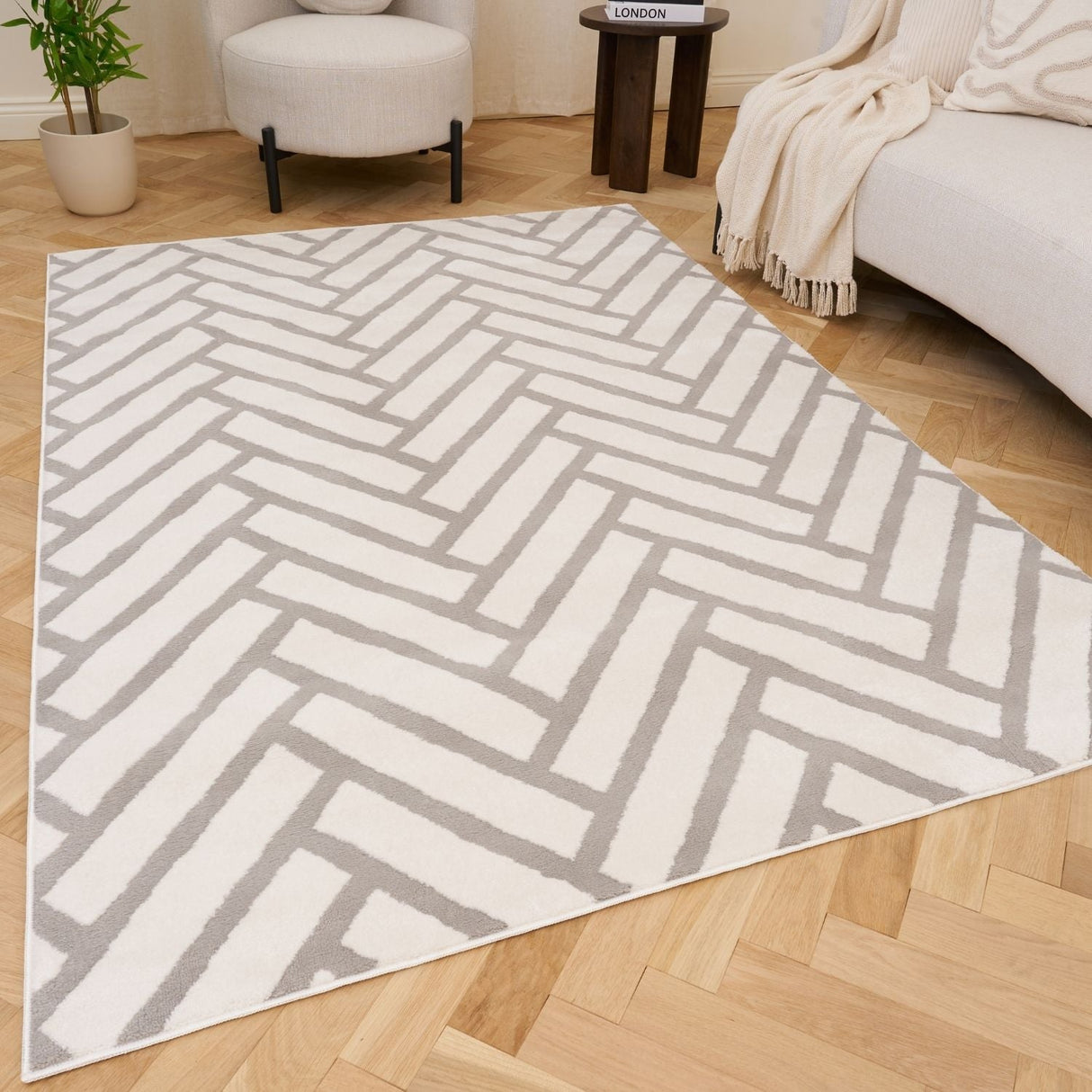 The Rugs Loft Chevron Grey Rug