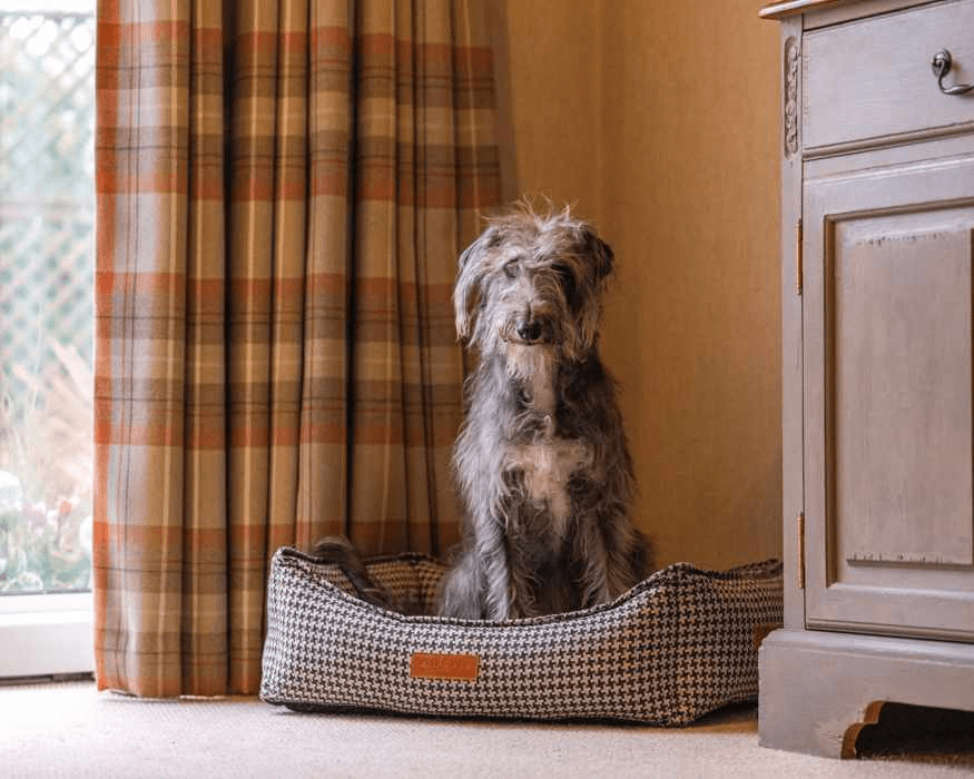 Ralph & Co Kensington Luxury Houndstooth Dog Bed