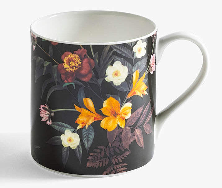 MM Living Isola Black Bone China Mug