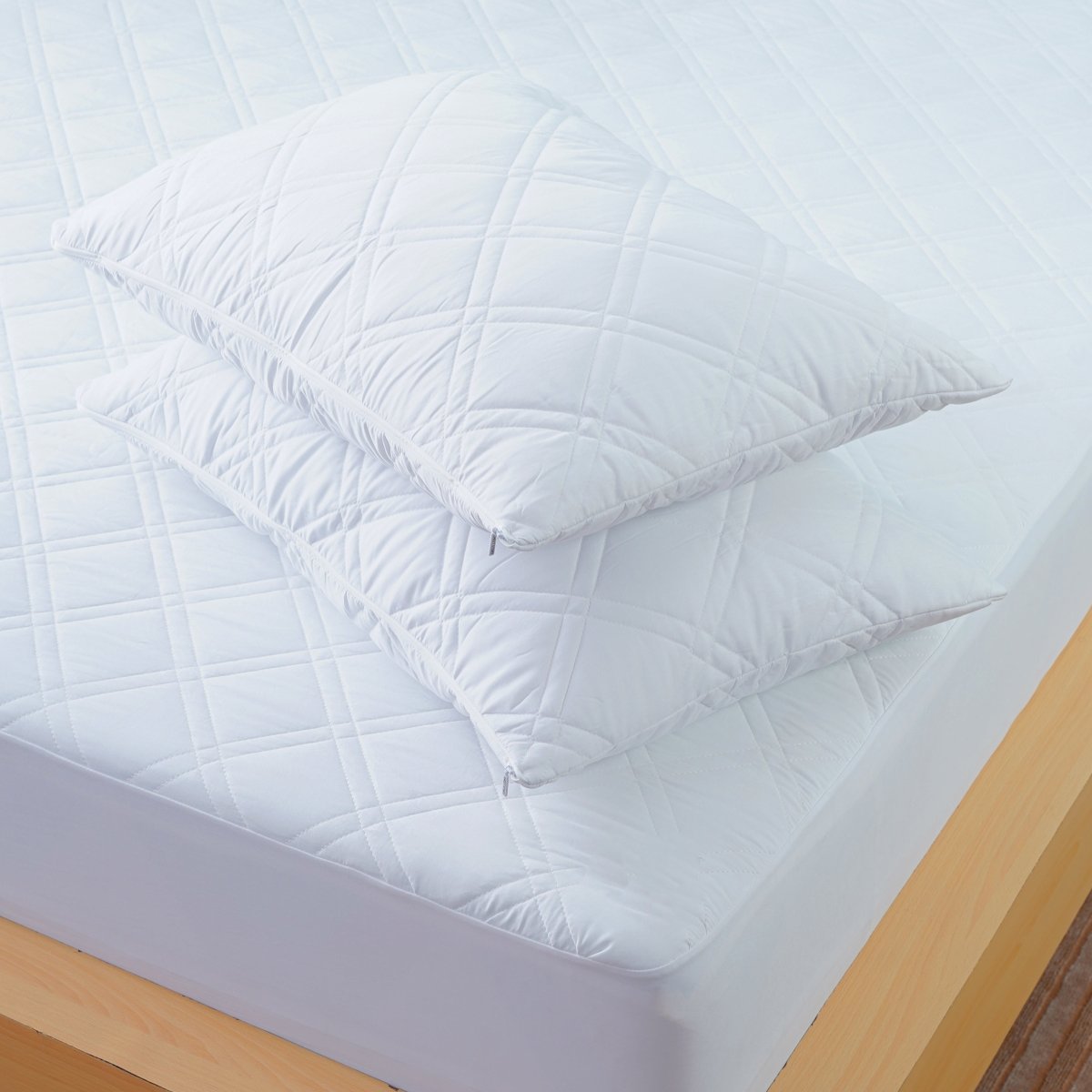SHEET STORY Quilted Pillow Protectors
