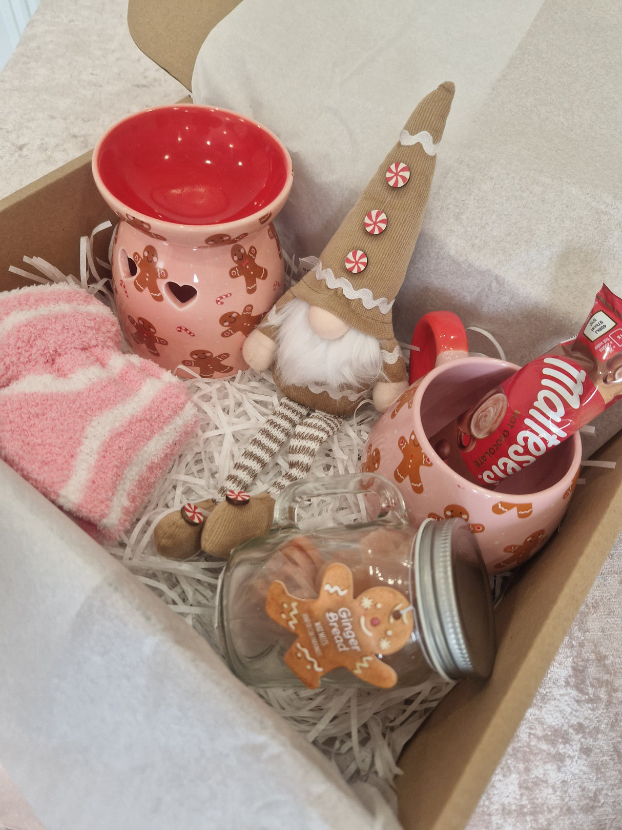 Blush & Bale Gingerbread Wax Melt Gift Box