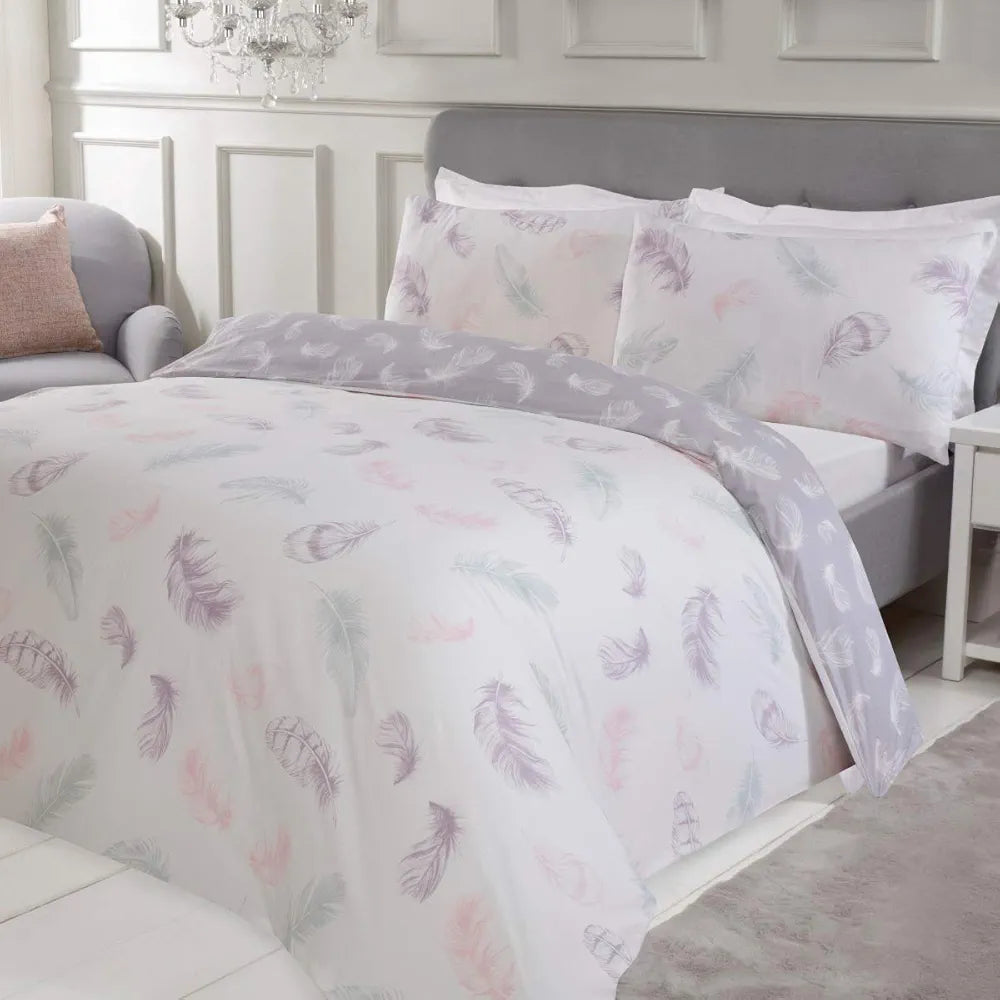 Blush & Bale Feather Pattern Duvet Set