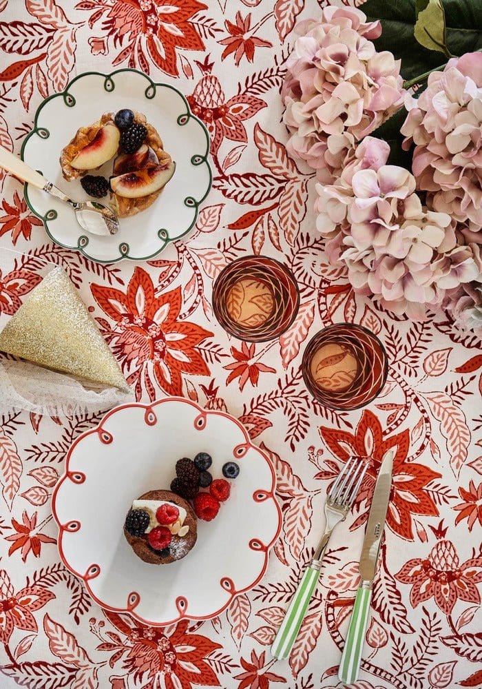 Casa by Josephine Jenno Rosy Red Scalloped Side Plates - Set of 4