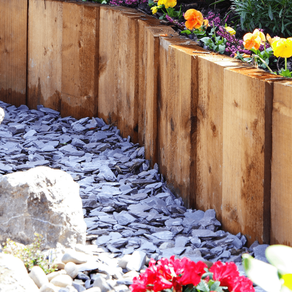 Dandy’s Welsh Blue Plum Crushed Slate Chippings - 40mm