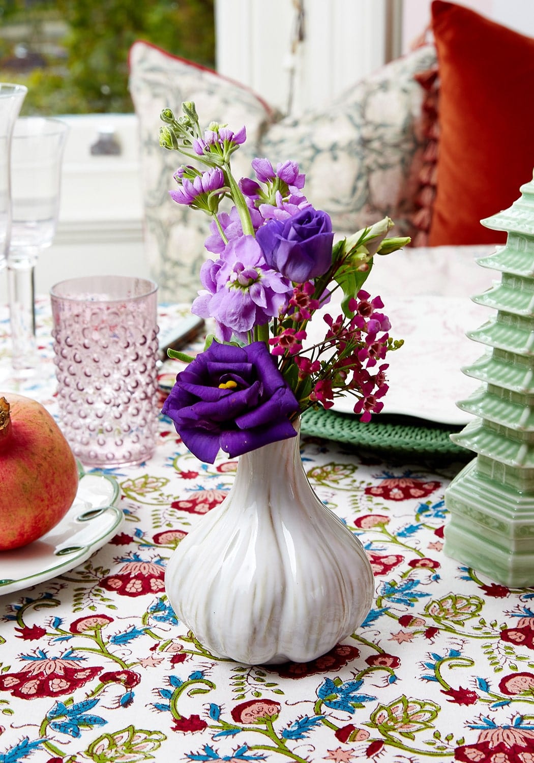 Casa by Josephine Jenno Garlic Bud Vase
