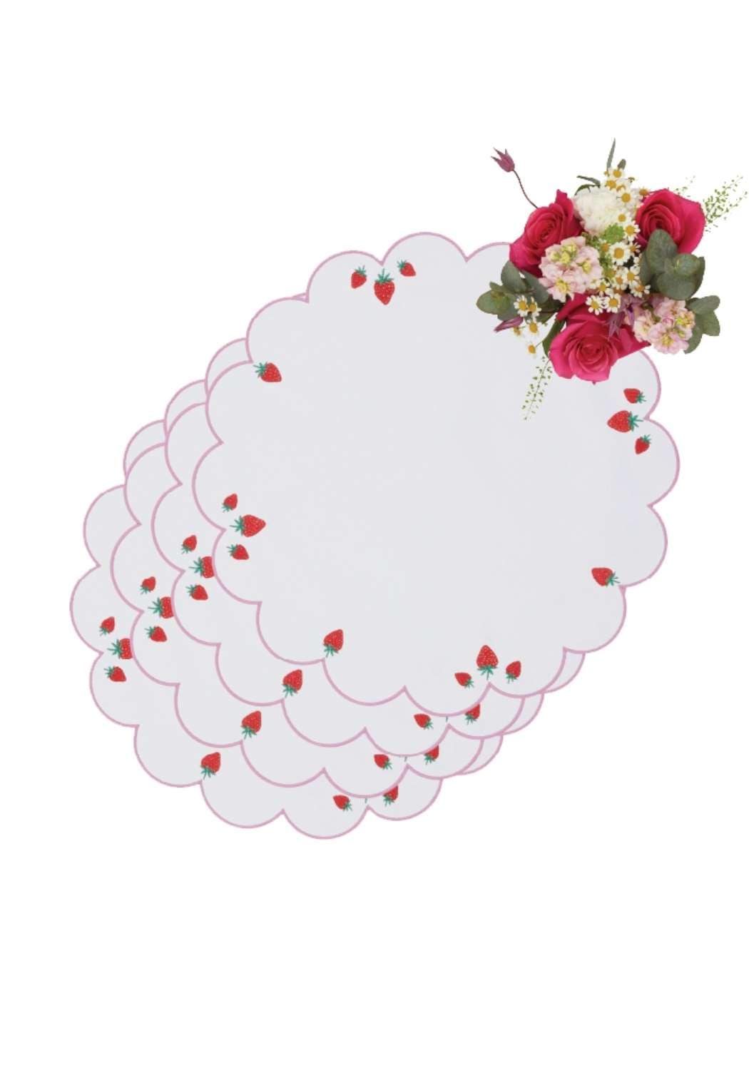 Casa by Josephine Jenno Strawberry Round Scalloped Placemats - Set of 4