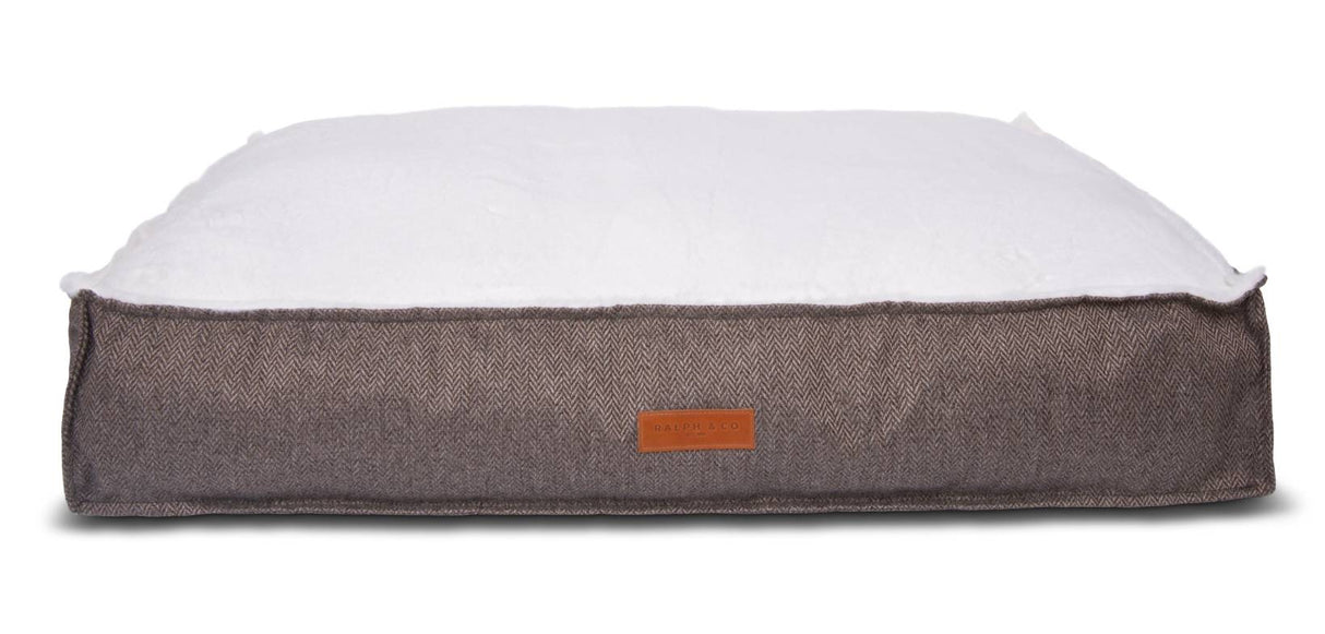 Ralph & Co Lincoln Luxury Pillow Dog Bed