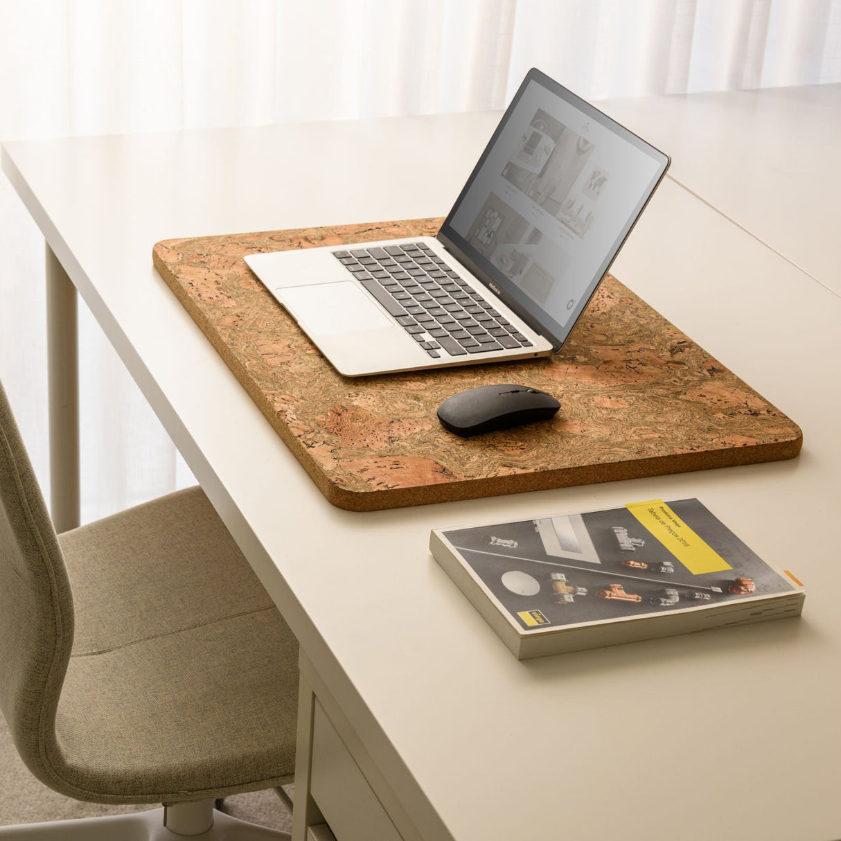 Portuguese Treasures Twist Cork Desk Pad