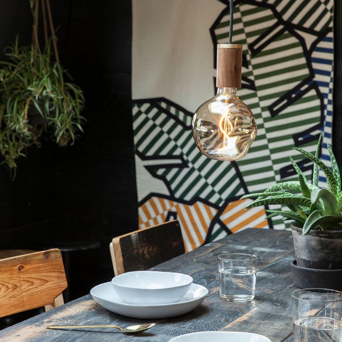 Tala Voronoi I Pendant Light in Walnut