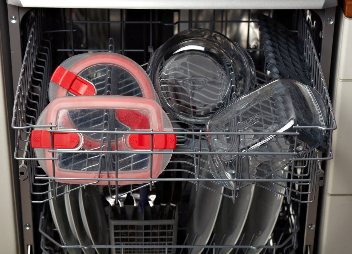 Image - Pyrex Cook & Heat Round Glass Food Container with Patented Microwave Safe Lid, 14x12x5cm