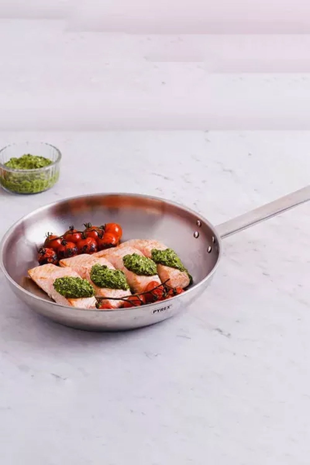 Image - Pyrex Master 2 Piece Fry Pan Set