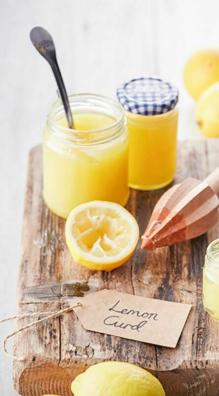 Image - KILNER® Red Round Twist Top Jar, 725ml, Clear