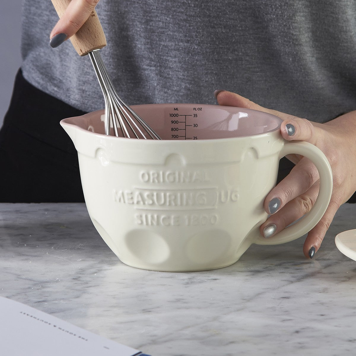 MASON CASH Innovative Kitchen Measuring Jug, 1 L, White