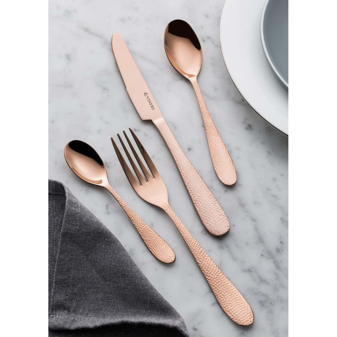 Image - Viners Aeris 18/0 16 Pce Cutlery Set