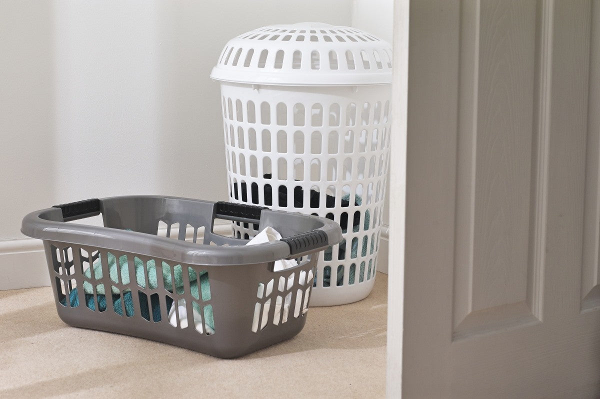 Image - Whitefurze Easy Grip Rectangular Laundry Basket, 65cm, Cream