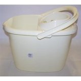 Image - Whitefurze Deluxe Mop Bucket, 15 Litres, Cream