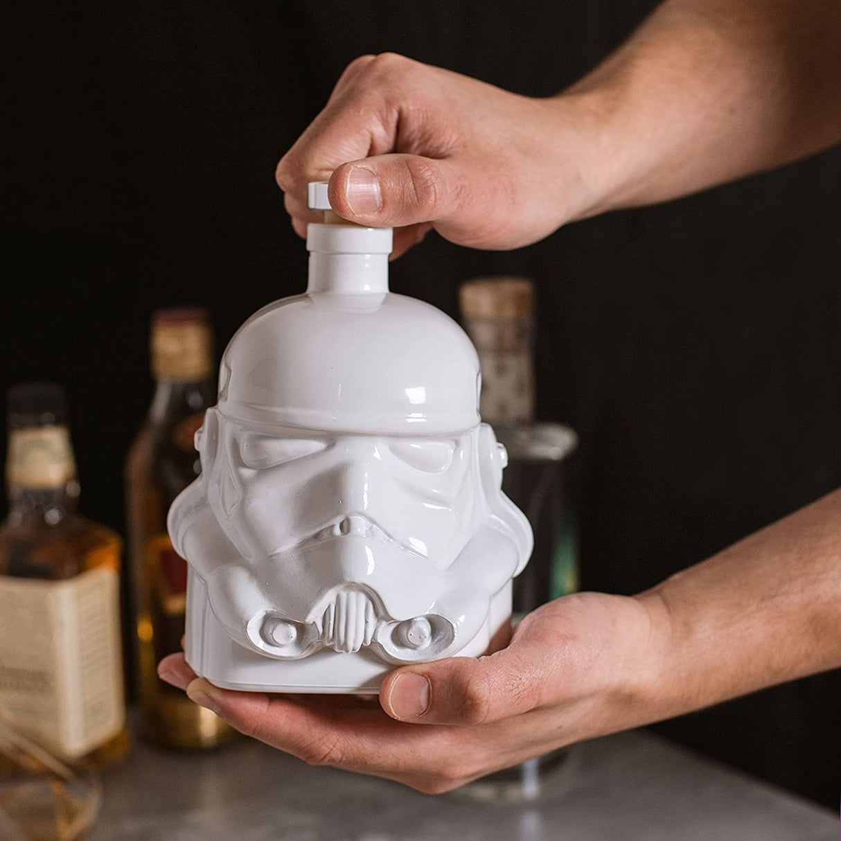 Image - Thumbs Up (UK) Ltd Star Wars White Stormtrooper Decanter, 750ml, White