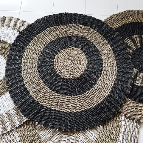 The Rugs Round Seagrass Black Tan Circles Rug - 1m