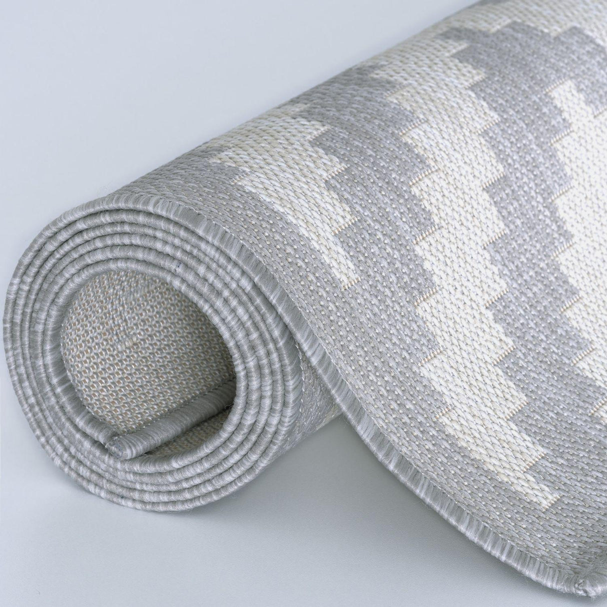 Ecology Outdoor Rug Grey 100G | The Rugs