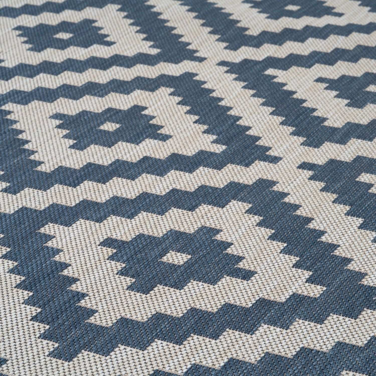 Ecology Outdoor Rug Blue 100BLU | The Rugs