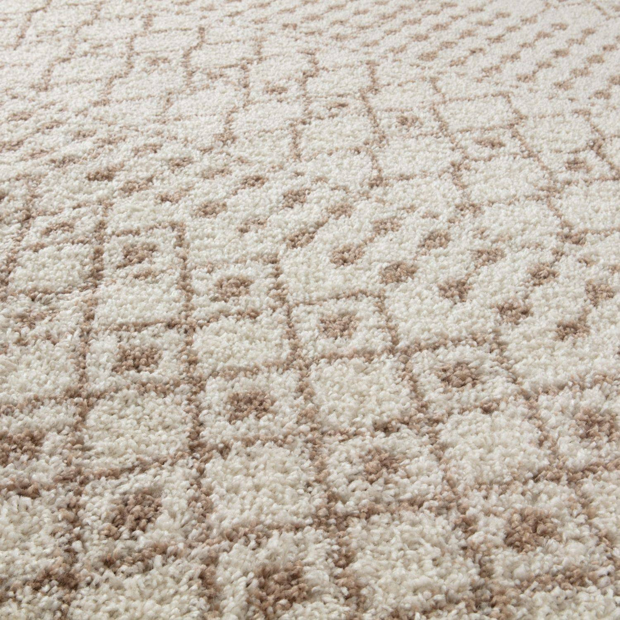 Moroccan Ivory Beige Shaggy Rug | 100% polypropylene