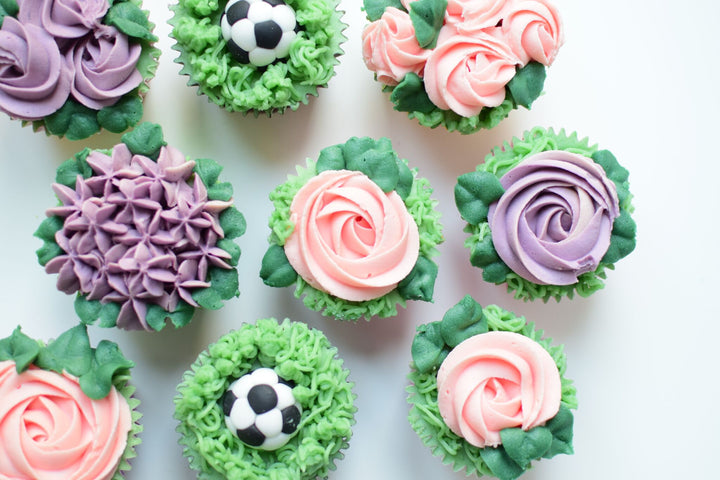 Tala Decorating Set – Star Leaf And Grass Nozzles With Icing Bag