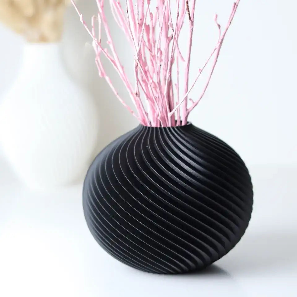 Filamora Studios Tania Vase