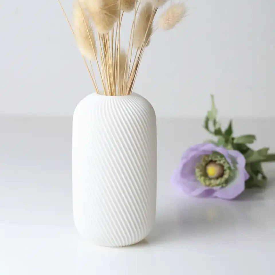 Filamora Studios Rossella Spiral Vase