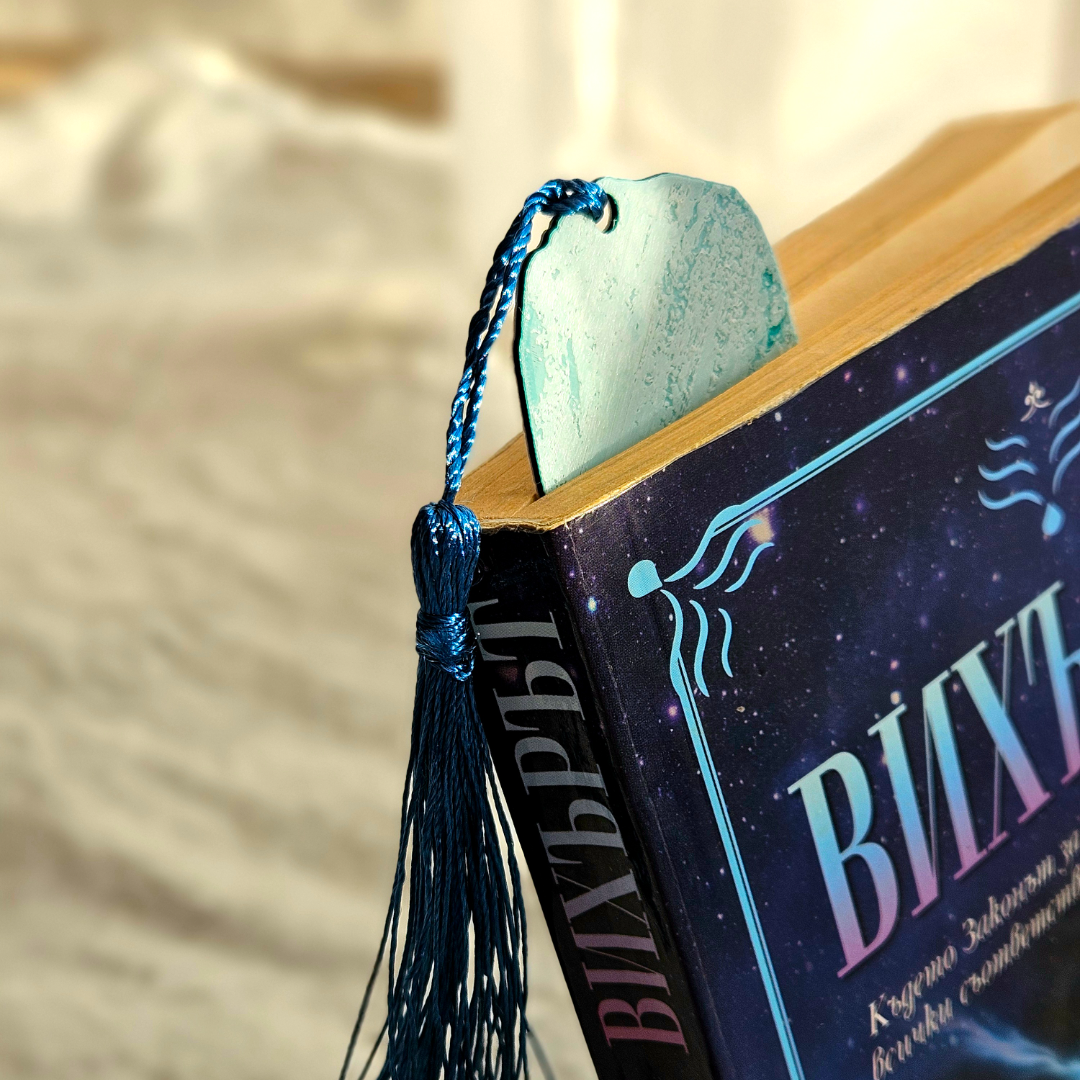 Filamora Studios Deep Blue Shark Bookmark Set