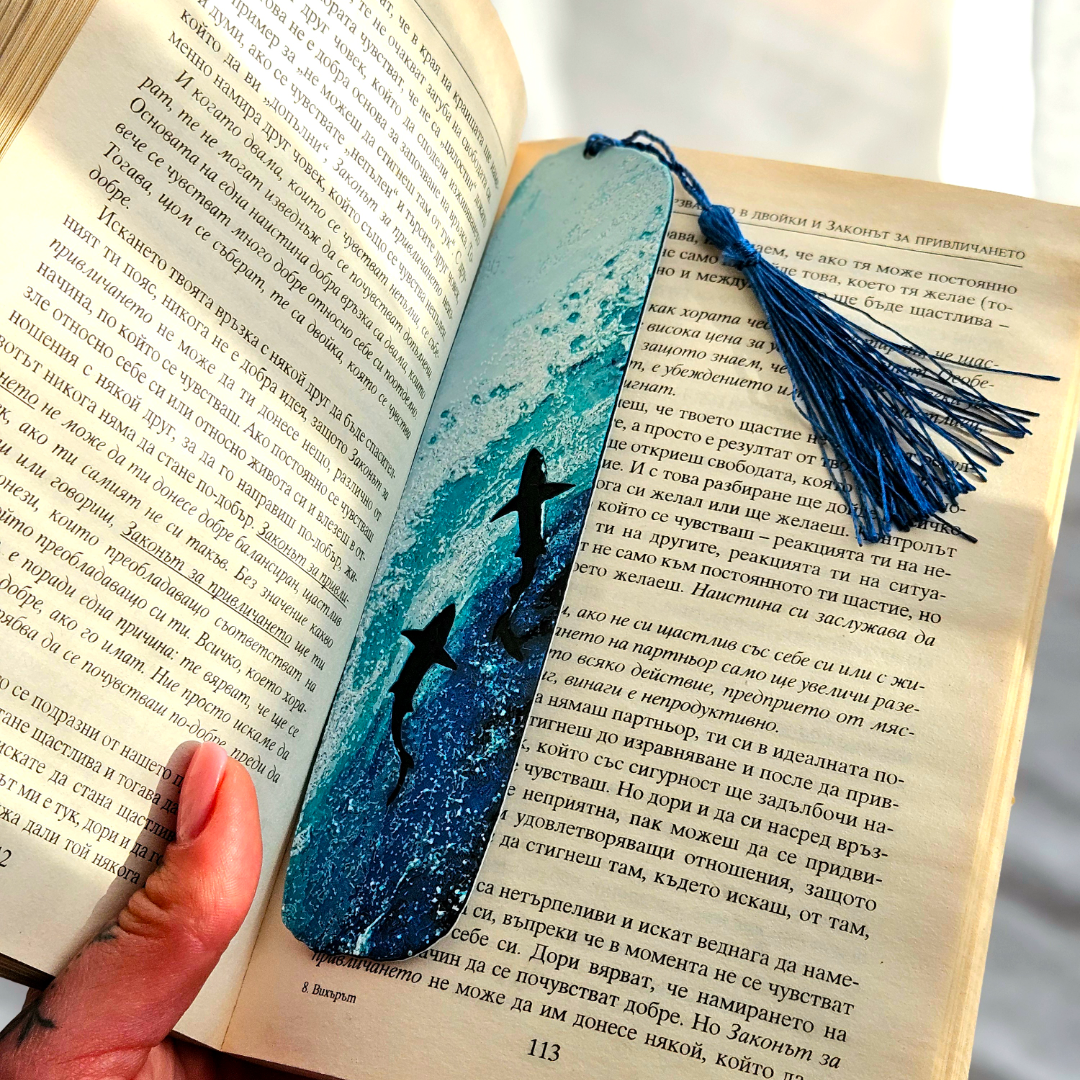 Filamora Studios Deep Blue Shark Bookmark Set