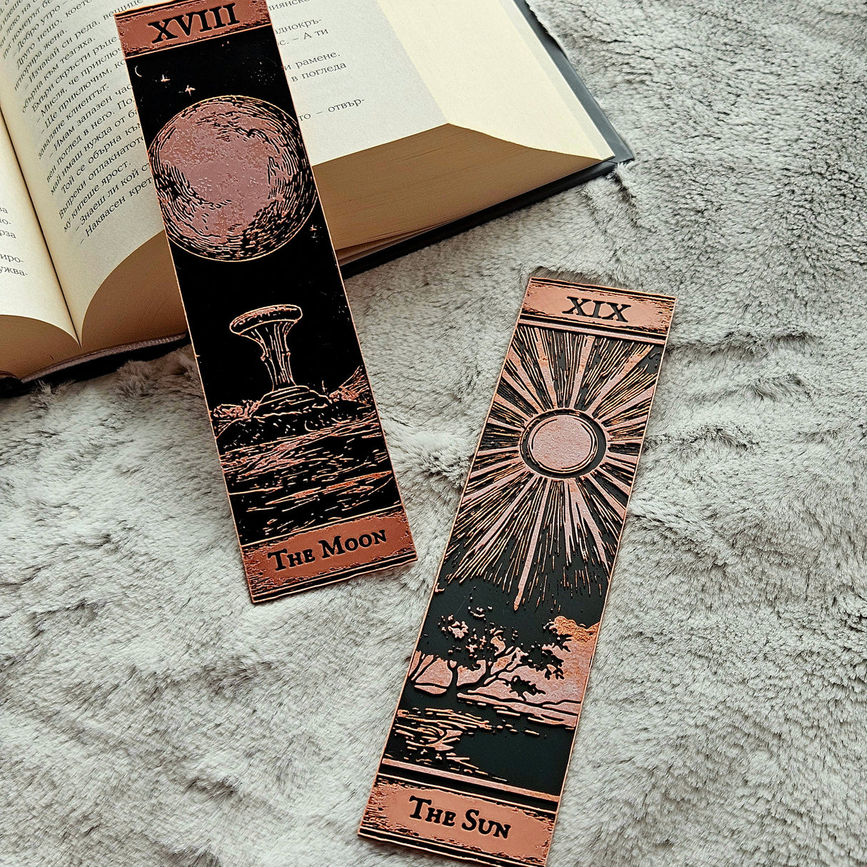 Filamora Studios Gothic Tarot Bookmarks Set - Moon & Sun Witchy Decor