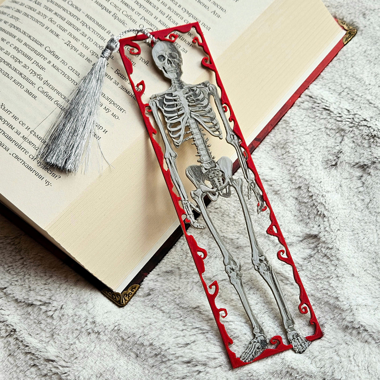Filamora Studios Framed Skeleton Gothic Bookmark