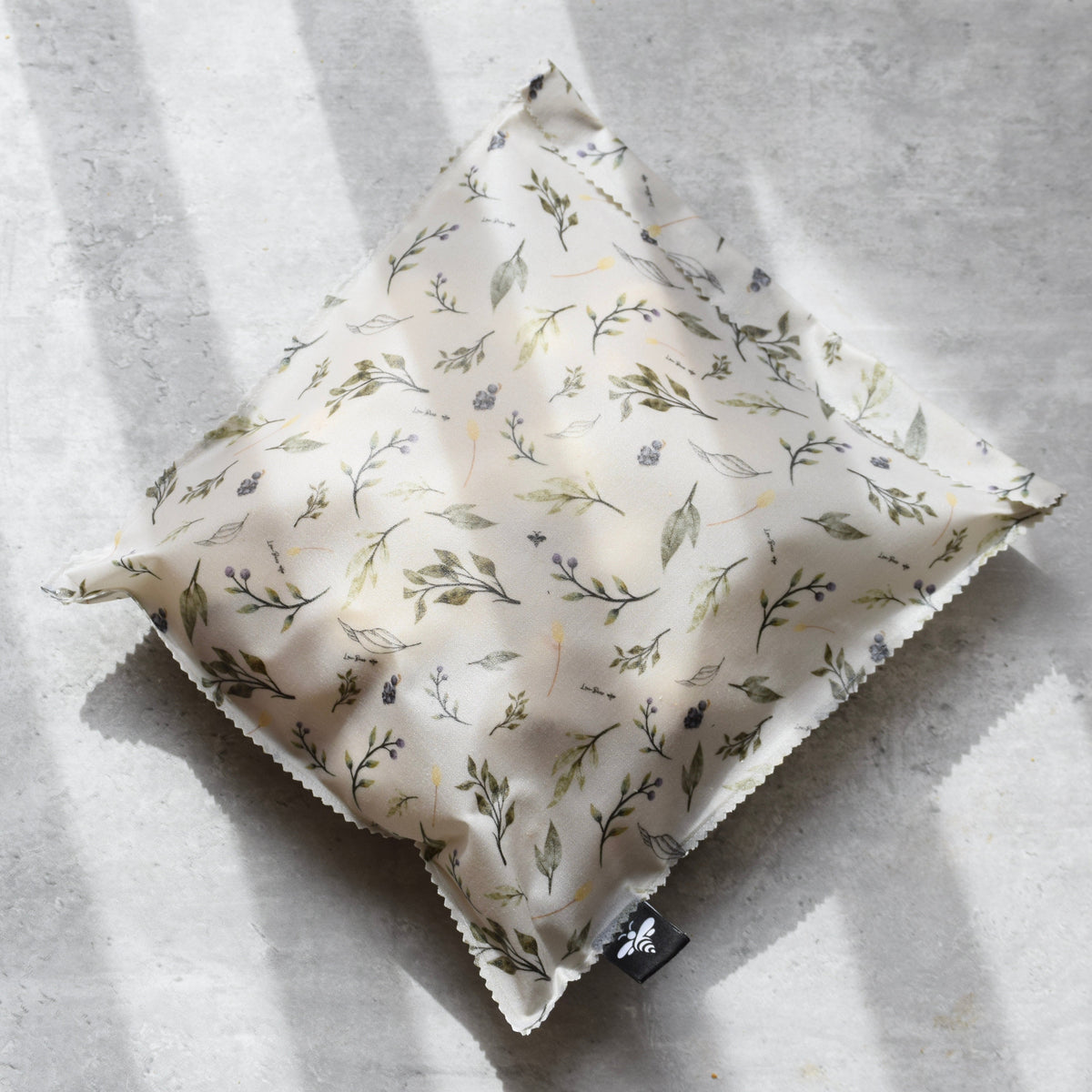 Lou-bees Fallen Leaves Beeswax Wrap Bag