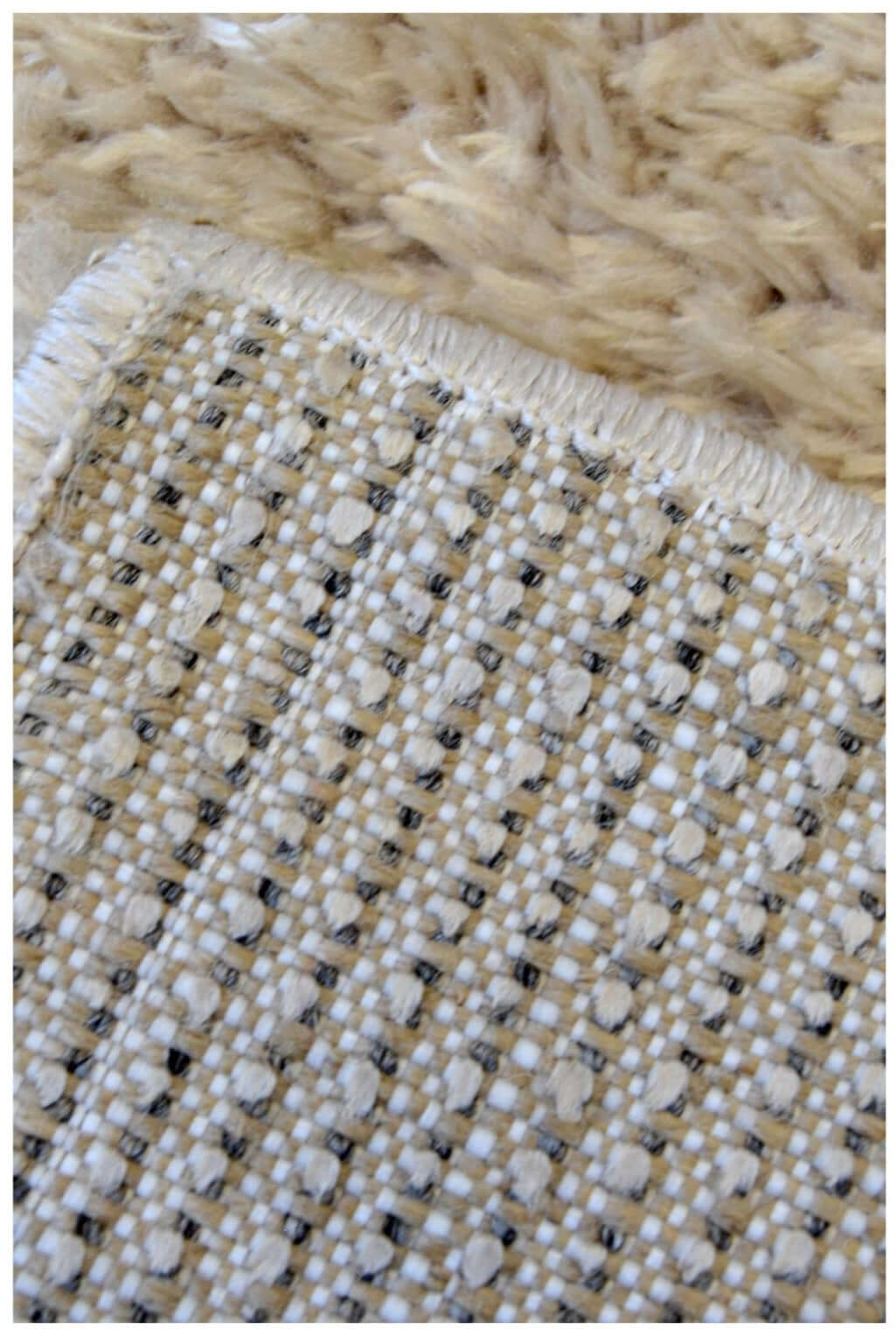 Lagom Natural Shaggy Rug - 100% polyester