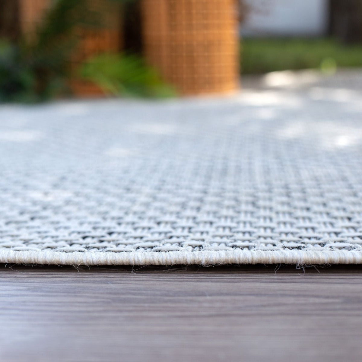 The Rugs Magic Outdoor Rug Cream 3610