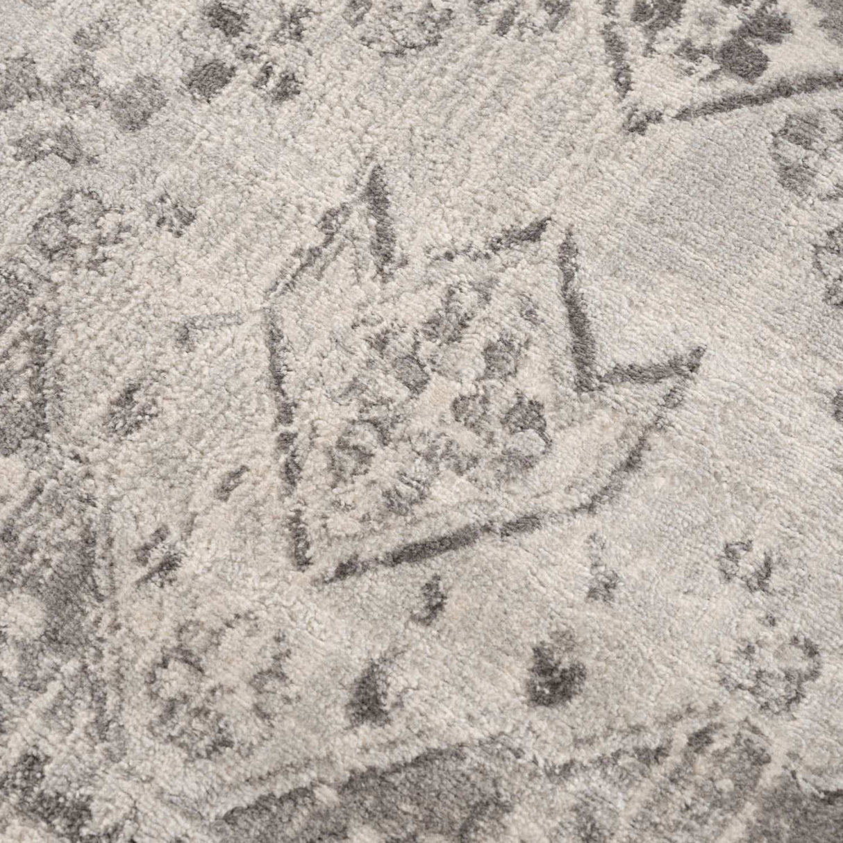 Montana Oriental Grey Rug 3920G by The Rugs