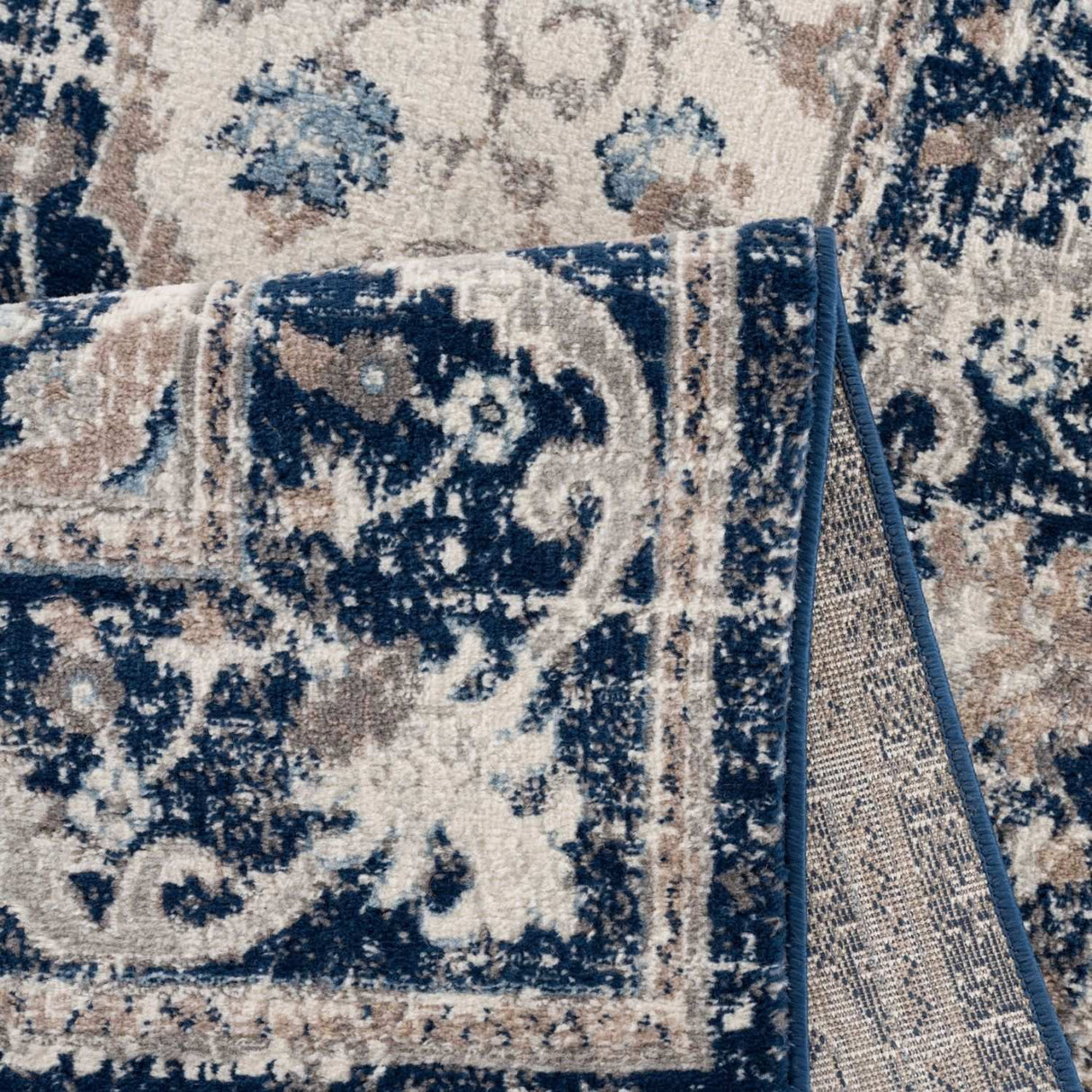 Montana Oriental Blue Rug 3922N by The Rugs