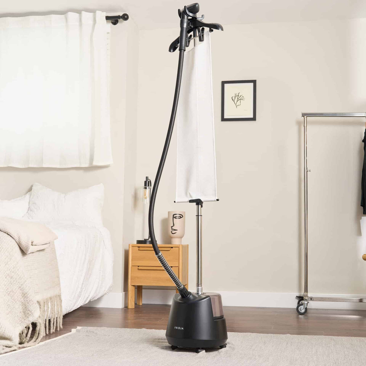 Fridja F1200 Clothes Steamer Pro - 2200W